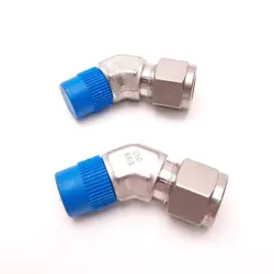 NEW LOT OF 2 SWAGELOK SS600-5-4 MALE ELBOW TUBE FITTING 45 DEGREE, 3/8