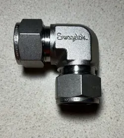SWAGELOK SS-1210-9, ELBOW UNION FITTING, 3/4