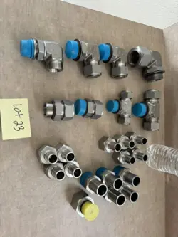 SWAGELOK TUBE  FITTINGS  LOT OF 23