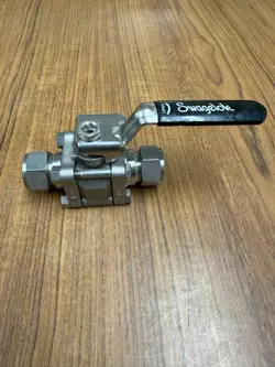 SWAGELOK 3/4