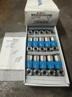 SWAGELOK SS-400-2-4,  1/4 TUBE X 1/4 NPT COMPRESSION ELBOW FITTING, QTY 25
