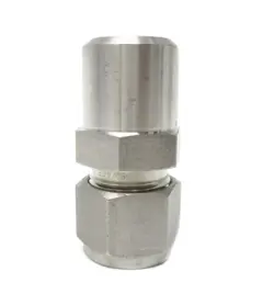 SWAGELOK SS-810-1-8W MALE CONNECTOR 1/2