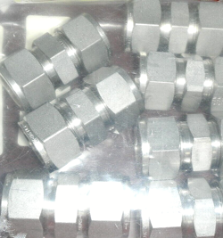 SWAGELOK 1210-6 316X3/4