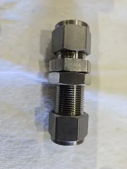 UNION FITTING 1/2
