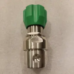SWAGELOK KPR1GLL415A60000 STAINLESS STEEL PRESURE REGULATOR 0004100006
