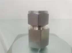 SWAGELOK  SS-8-TA-1-8 TUBE FITTING, MALE TUBE ADAPTER, 1/2 IN. TUBE OD X 1/2