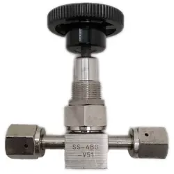 SWAGELOK  SS-4BG-V51 STAINLESS STEEL BELLOWS SEALED VALVE 1/4” FEMALE SC-11