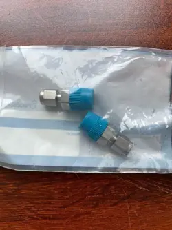 SWAGELOK SS-200-1-4, STAINLESS STEEL CONNECTOR FITTING 1/8