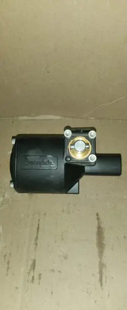 DOUBLE ACTION AIR ACTUATOR SWAGELOK 133DA