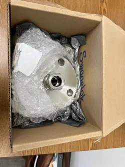 SWAGELOK STAINLESS STEEL ANSI FLANGE ADAPTER SS-1610-F32-150