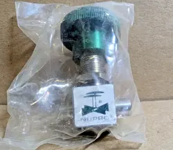 NUPRO / SWAGELOK SS-4H-TW STAINLESS STEEL BELLOWS SEALED VALVE SS STEM TIP (NEW)
