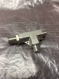 USED SWAGELOK SS-RL3S4 PRESSURE RELIEF VALVE