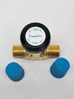 SCREWED-BONNET NEEDLE VALVE