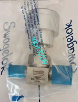 SS-4BK-1O-337 SWAGELOK VCR PNEUMATIC VALVE NEW FEDEX OR DHL
