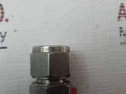 PRESSURE TUBE FITTING