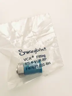 SEAL PLUG PORT