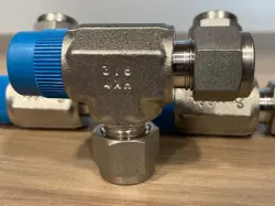 3/8” TUBE 3/8”