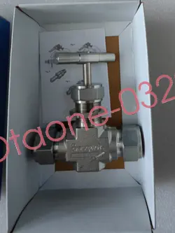 1PC NEW SWAGELOK SS-18RS12-SH FAST SHIPPING VIA FEDEX/DHL