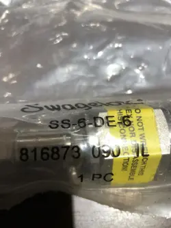 SWAGELOK 3/8