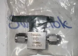 SWAGELOK SS-2P4T STAINLESS STEEL QUARTER TURN VALVE