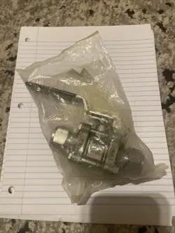 SWAGELOK 60 SERIES SS63TS8 3 PIECE BALL VALVE 1/2 INCH NEW