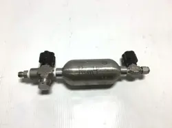 SWAGELOK 304L-HDF4-150 - DOT-3E 1800 STAINLESS STEEL DOUBLE-ENDED CYLINDER 