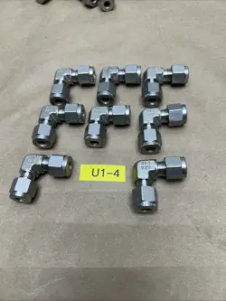 (8) SWAGELOK 316 VZV  90 DEGREE SERIES ELBOW FITTING 316