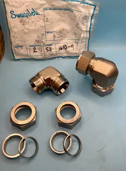 NEW SWAGELOK SS-1610-9 STAINLESS STEEL 1