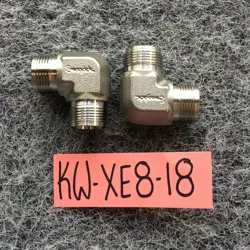 SET OF 2 - 1/2 UNION ELBOW SWAGELOK SS-810-9 NOS