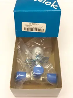SWAGELOK MODEL H22-BN5295-2C 3-WAY BELLOWS VALVE NEW IN BOX