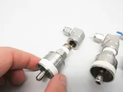 LOT OF 2 : SWAGELOK QC4 KEY 5 BLUE KEY 6 WHITE SERIES 316 QUICK CONNECT STEM 1/4
