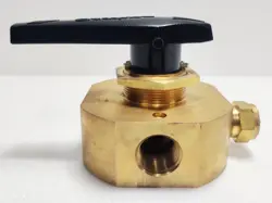 SWAGELOK B-45YF8 4-WAY BALL VALVE BRASS 610535001 1500 PSIG @ 100F