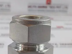 REDUCER TUBE FITTING