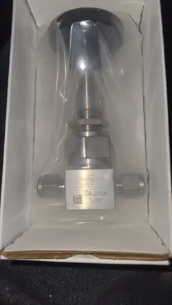 SWAGELOK SS-BNS4-316L SS HIGH PURITY BELLOWS SEALED VALVE FNSP