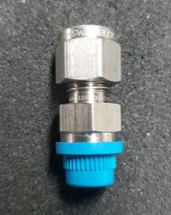 SWAGELOK SS-400-1-2RS STAINLESS STEEL 1/4” OD TUBE X 1/8