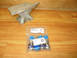 SS-810-11-8 LOT