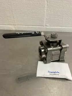 SWAGELOK STAINLESS STEEL  BALL VALVE SS-65TSW12P