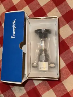 SWAGELOK SS-BNS4 SC11 BELLOWS SEALED VALVE FNSP