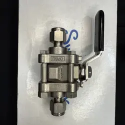 NOS SWAGELOK STAINLESS STEEL 3-PIECE 60 SERIES BALL VALVE, 1/4