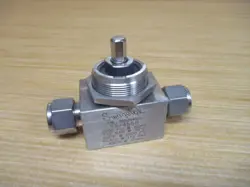 SWAGELOK SS-45S8 BALL VALVE 1/2
