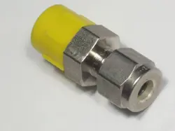 1 - SWAGELOK STAINLESS STEEL VCO FACE SEAL, 1/4
