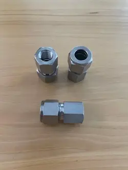 CONNECTOR 