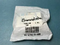 NEW SWAGELOK SS-QTM2-B-400 STAINLESS STEEL PTFE SEALED QUICK CONNECT BODY 1/4