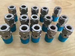 15 EACH SWAGELOK 1/2 COUPLING   UNUSED. 1/2 TUBE X 1/2 MNPT