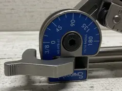 SWAGELOK TUBE BENDER