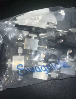 LOT OF 5 SWAGELOK SS42GS4 40G SERIES BALL VALVE