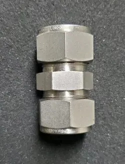 SWAGELOK SS-1210-6 STAINLESS STEEL 3/4