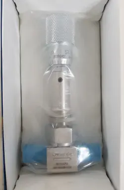 SS-4BMG-VCR METERING VALVE