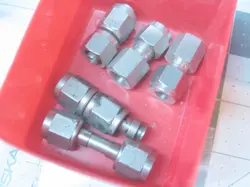 5 (316 SS SWAGELOK) FLARE/TUBE FITTINGS 1/4