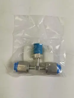 SWAGELOK 6LV-4-WVCR-T-FFM TEE VCR FITTING 1/4